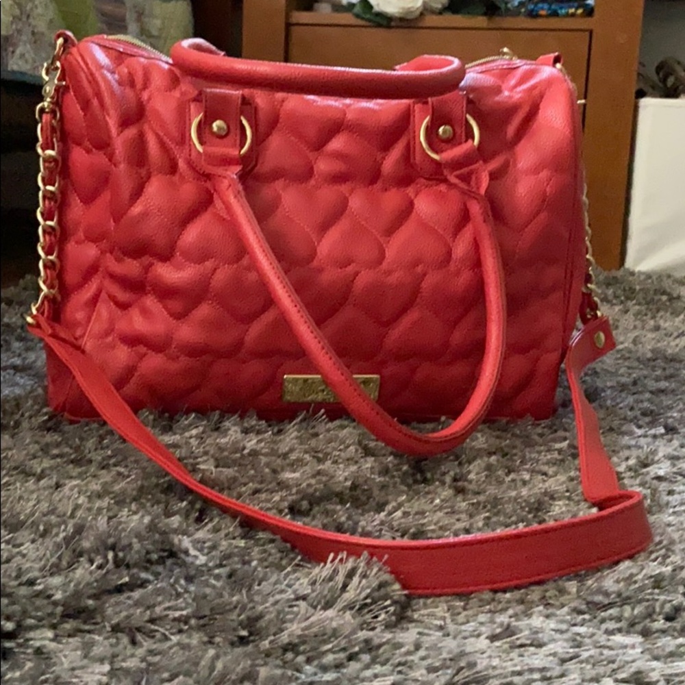 EUC Betsy Johnson purse